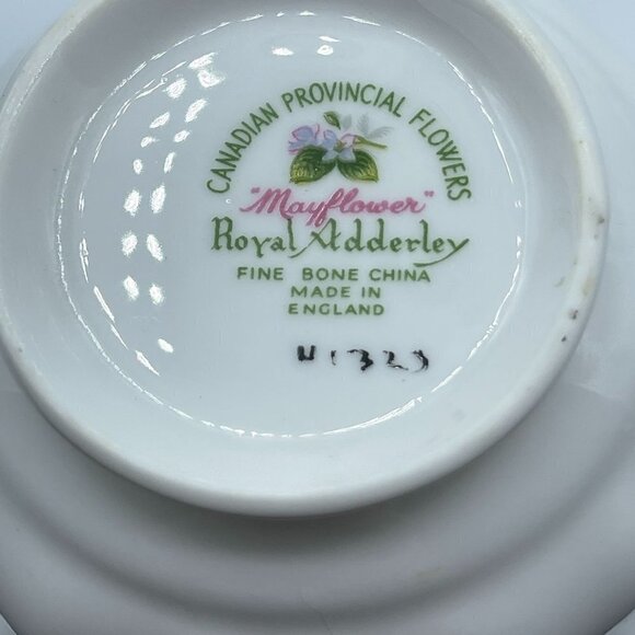 Vintage Royal Adderley English Bone China Cup and Saucer Canadian "Mayflower" - Picture 5 of 11